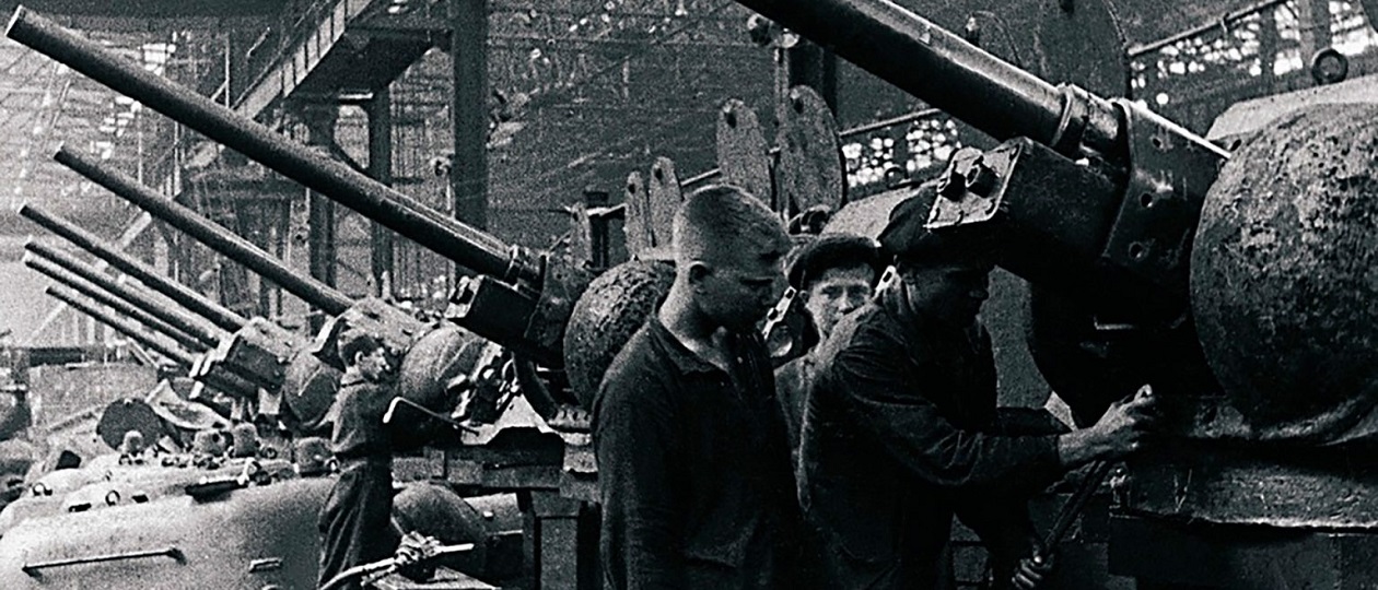 Soviet-Evacuation-of-Factories-in-WWII-Was-a-Success.jpg