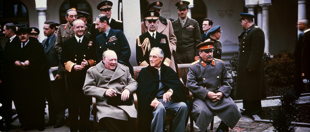 Yalta-Conference-1945-Churchill-Stalin-Roosevelt.jpg