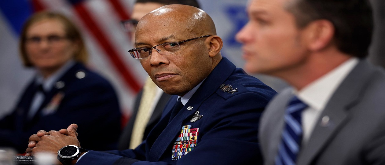 Trump-Administration-Purges-High-Ranking-Military.jpg