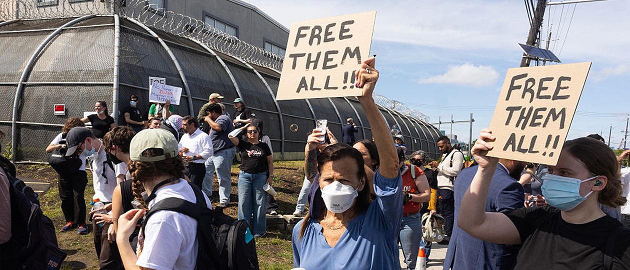 Democrats-Resume-Attacks-on-ICE-and-the-Deportation-System-Overall.jpg