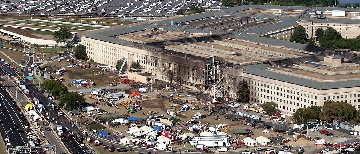 The-Pentagon-Virginia-9-37-am-September-11-2001.jpg